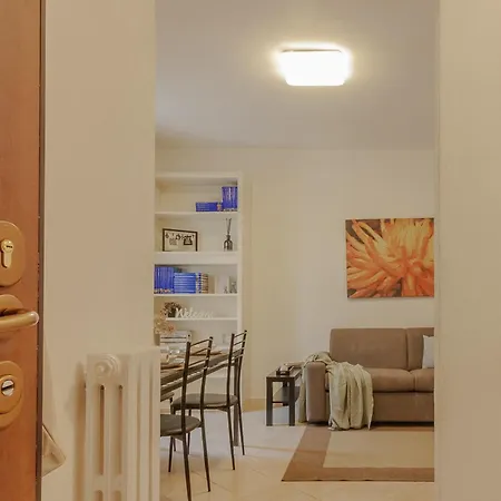 Le Foyer Du Bizet Apartment